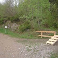 Zaun und Ausfahrt