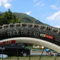im Gegensatz zum Fahrer hat der den Kurs gut gemeistert...