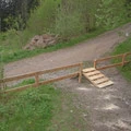 Zaun und Ausfahrt